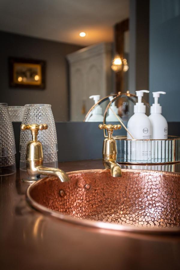 The Barth Room At Cheshire Boutique Barns Nantwich Kültér fotó